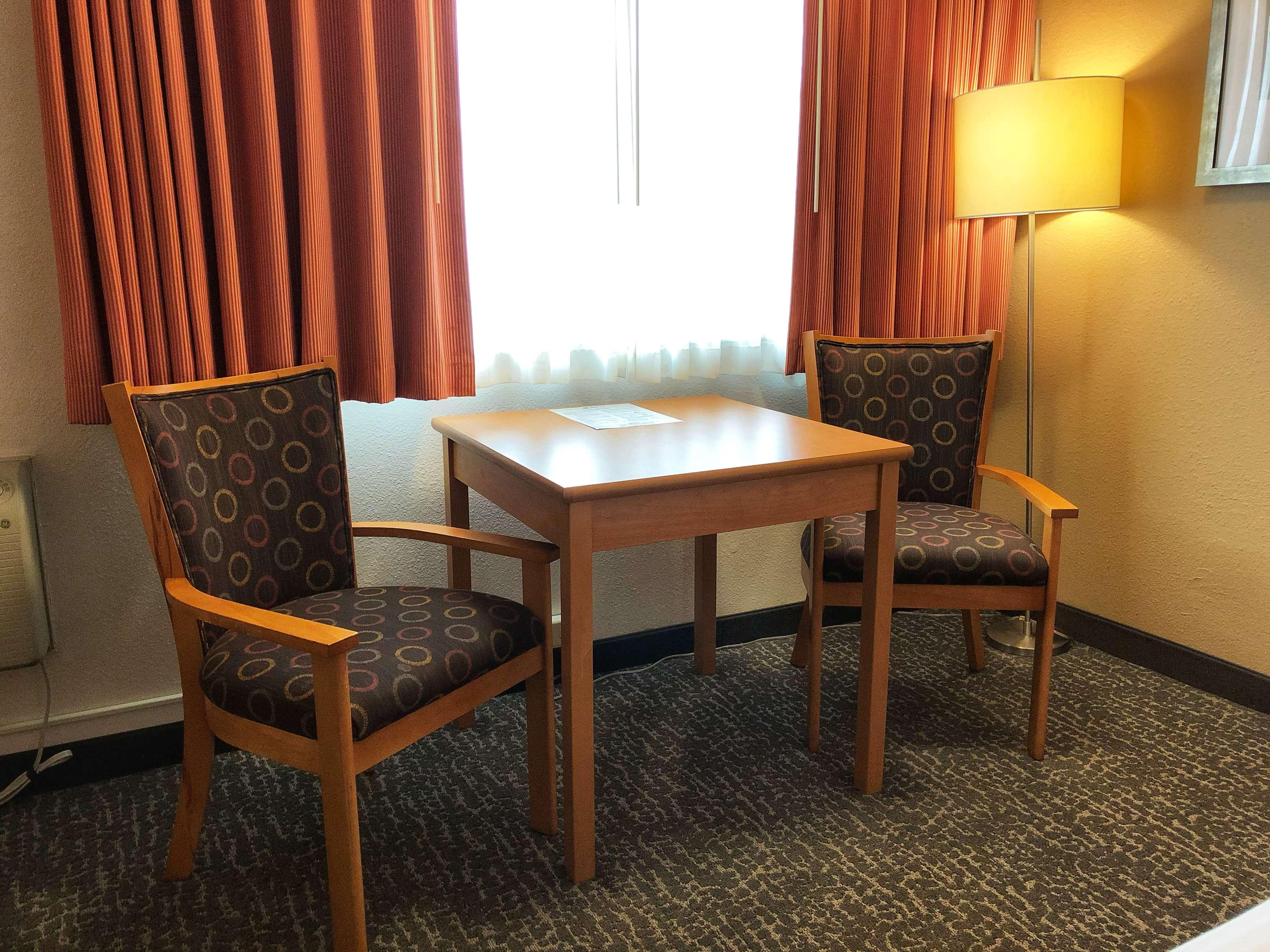 Best Western Aladdin Inn Kelso Extérieur photo